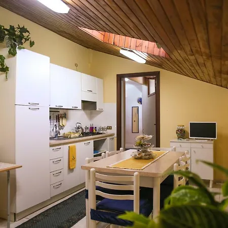 Attic In Old Town Apartamento *