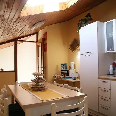 Attic In Old Town Apartamento